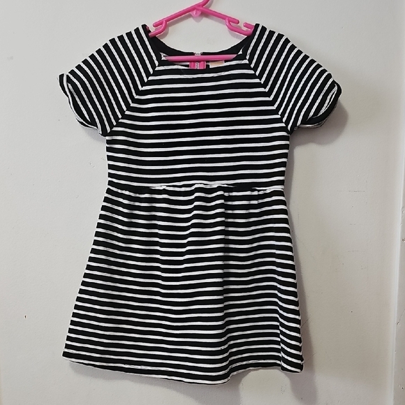 Gymboree Black and White Striped Kids Dress - Picture 1 of 3